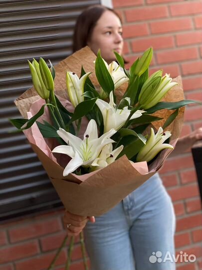 Букет лилии