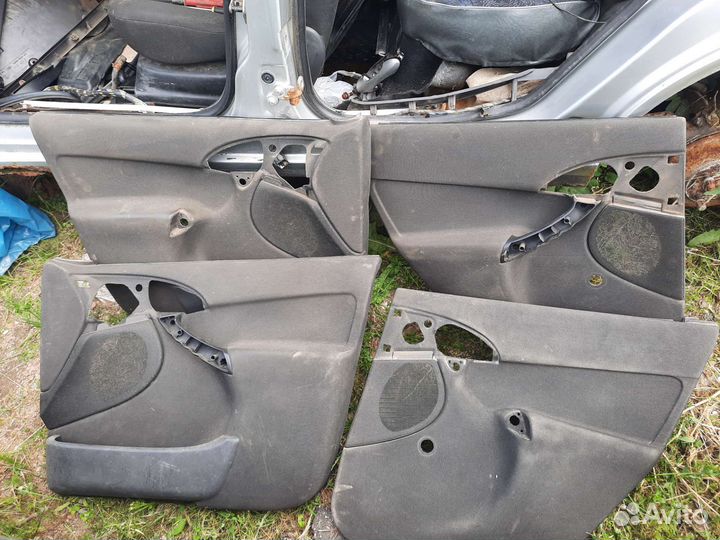 Дверные карты обшивки ford focus 1