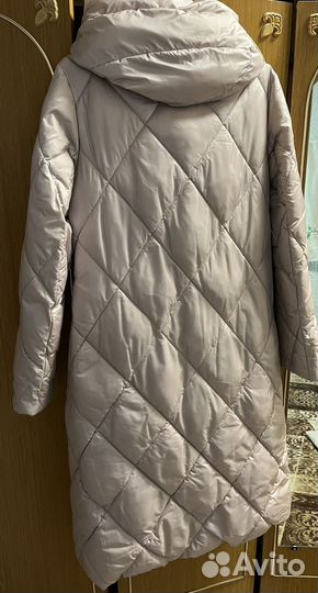 Пуховик женский 46 48 размер бу