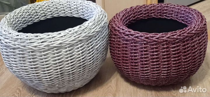 Кашпо из искусственного ротанга