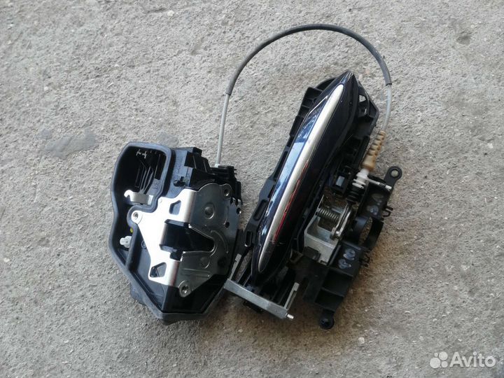 Замок задней левой двери BMW 5-series F10