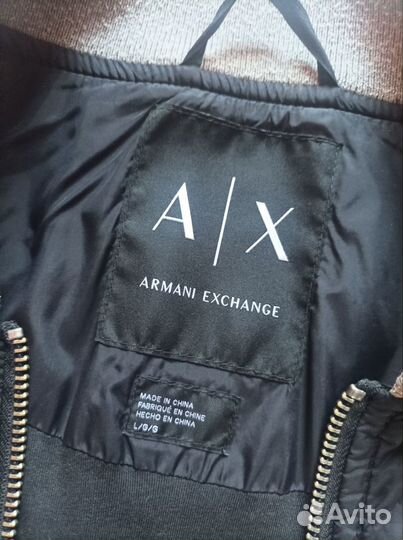 Armani exchange бомбер