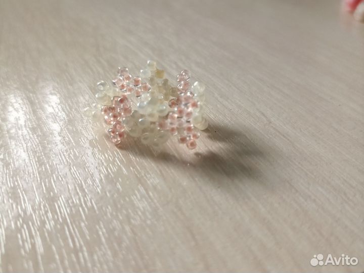 Кольцо из бисера сердце