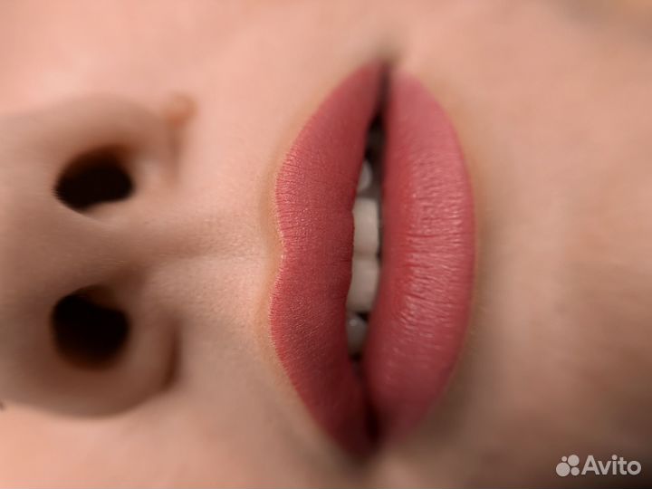 Перманентный макияж бровей и губ