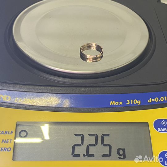 Золотое кольцо 583пр. вес: 2,25гр. размер: 15,5