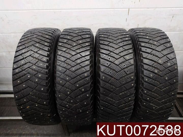 Goodyear UltraGrip Ice Arctic SUV 215/65 R17 107U