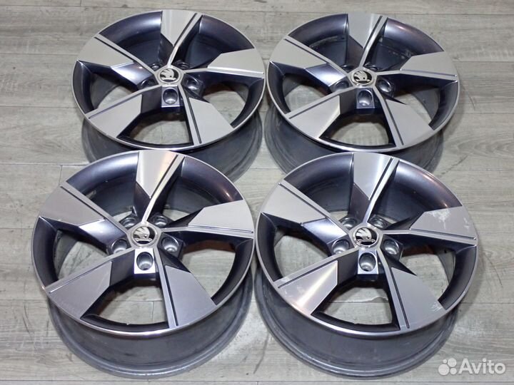 Комплект дисков R17 Skoda Octavia Scout, оригинал