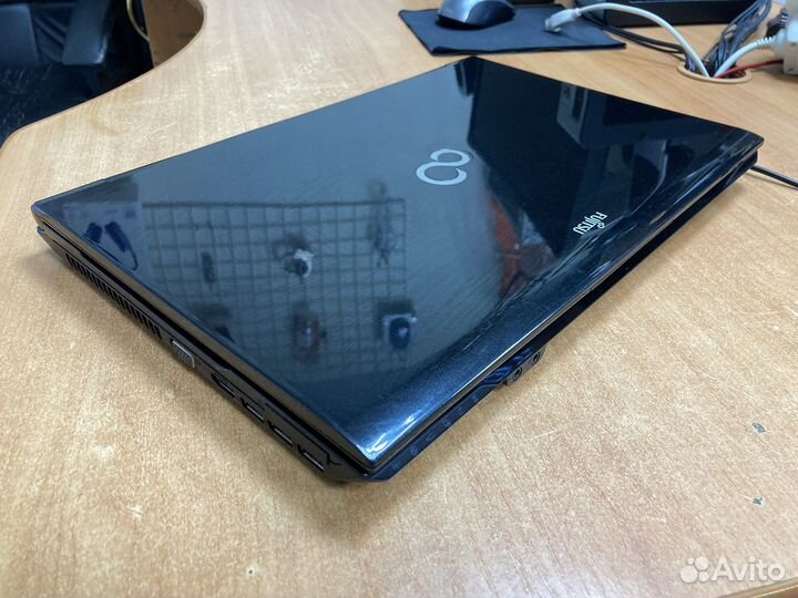 Ноутбук Fujitsu LifeBook Intel Core i3 3110M