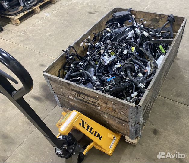 Стеклоподъемник Lexus nx