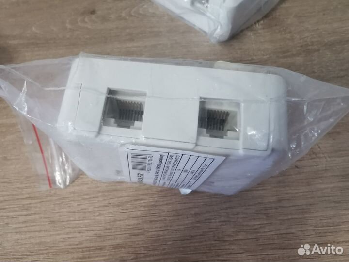 Розетка двойная RJ-45