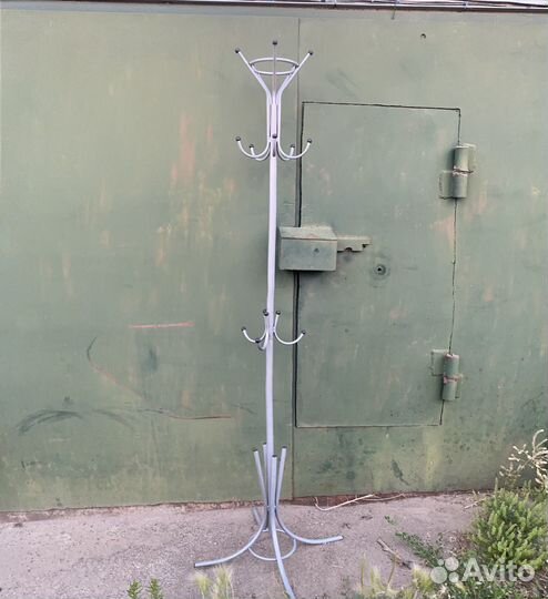 Вешалка напольная
