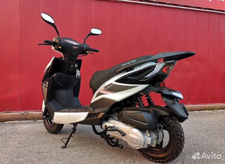 Скутер X-motors city PRO