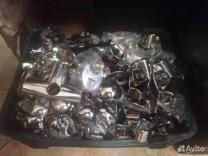 Хромированный соединитель