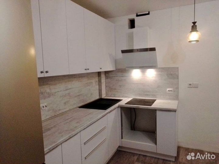 Кухонный гарнитур новый
