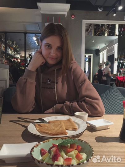 Оператор кол центра