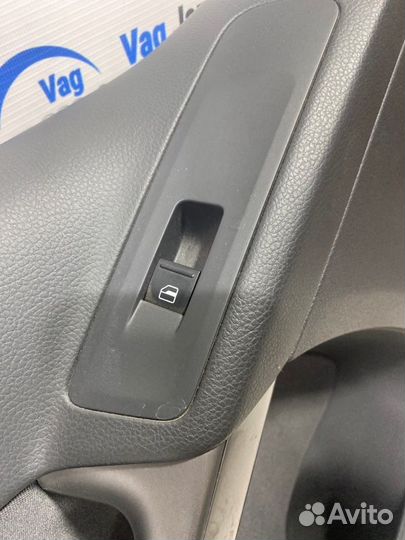 Кнопка стеклоподъемника Volkswagen Tiguan NF cawa
