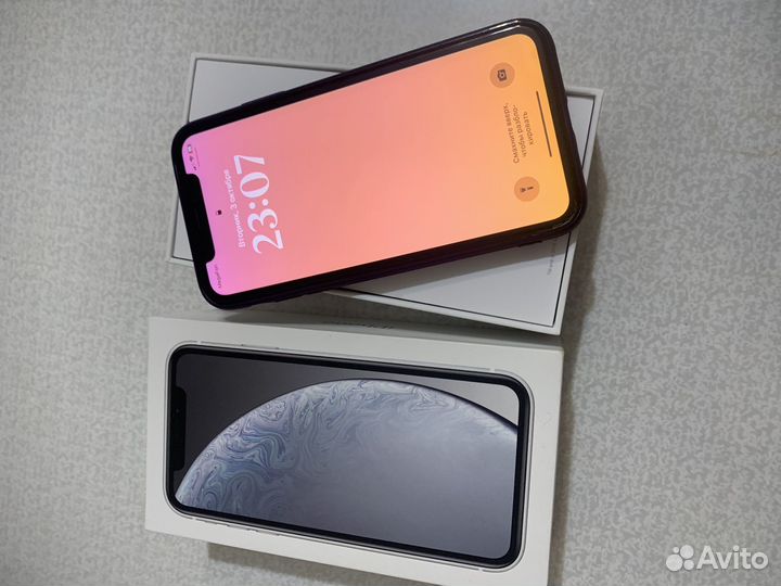 iPhone Xr, 64 ГБ