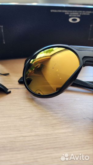 Очки oakley clifden