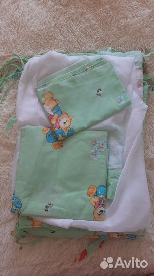 Постельное белье, ботинки в кроватку, балдахин