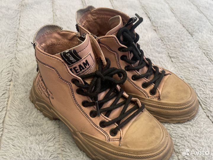 Ботинки для девочки