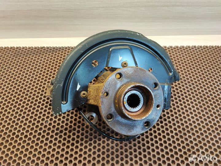 Кулак поворотный передний левый LADA X-Ray