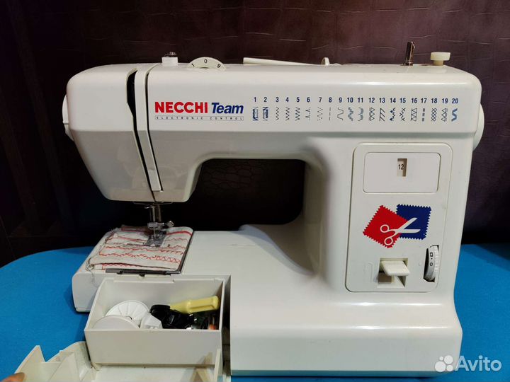 Швейная машина necchi Team 311