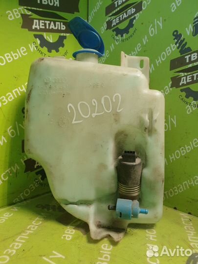 Бачок омывателя Volkswagen Golf 3 1.6 AEE