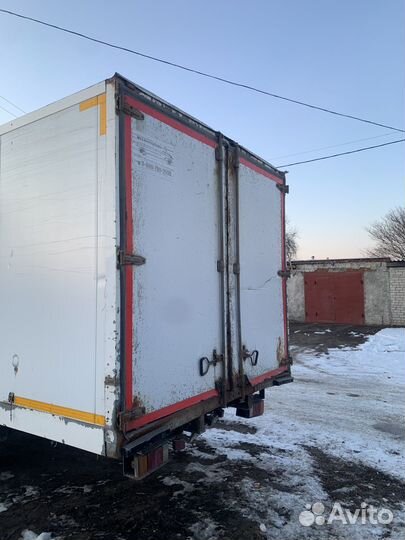Изотермический фургон будка