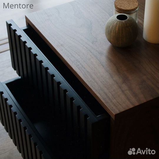 Тумбочка прикроватная Batista на ножках