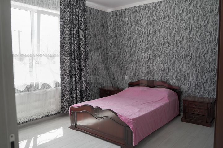 Дом 102 м² на участке 6 сот.