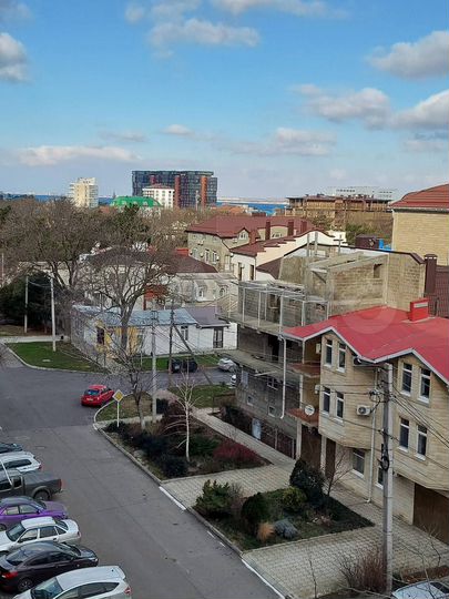 2-к. квартира, 61 м², 5/10 эт.