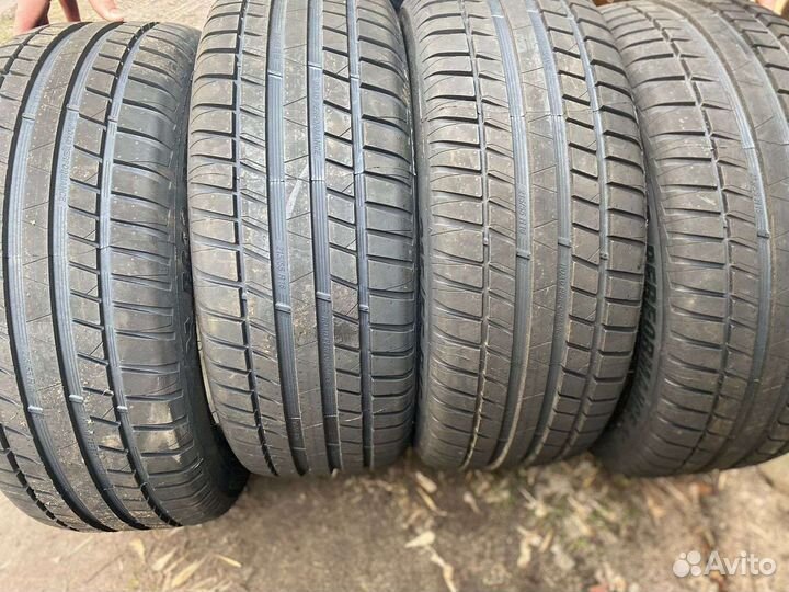 Kormoran Road Performance 215/55 R16
