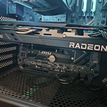 Ryzen 5600x + RX6700 10 Gb
