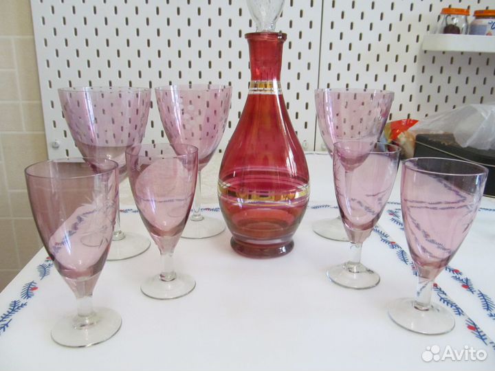 Конфетница графины, фужеры марганцевое стекло СССР