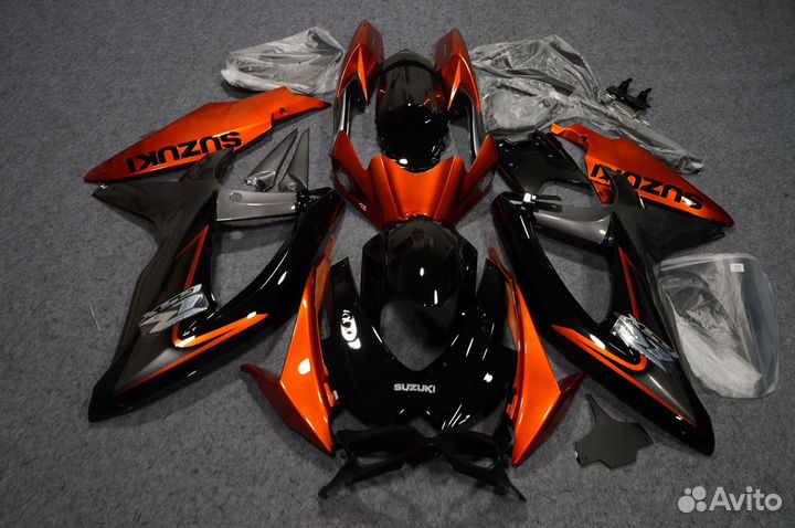 Комплект пластика на Suzuki GSX-R600/750 2008-2010