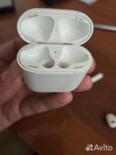 Беспроводные наушники apple airpods 2