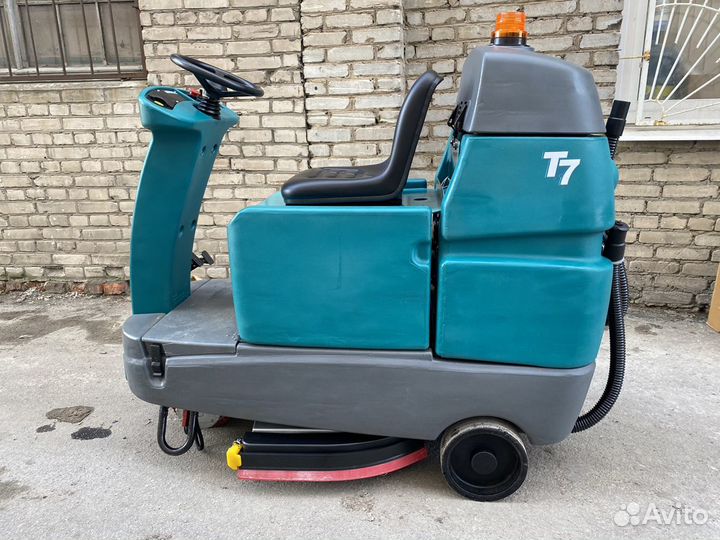 Аренда поломоечной машины Tennant Т7