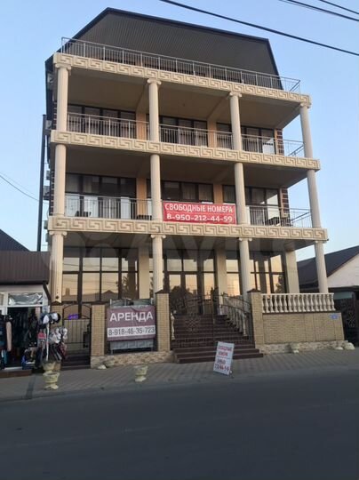 Гостиница, 1000 м²