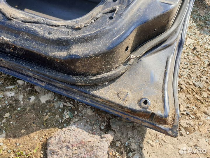 Дверь передняя правая mitsubishi lancer V лансер 5