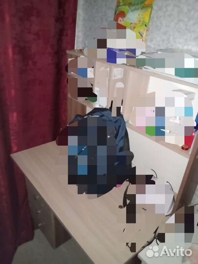 Школьный уголок