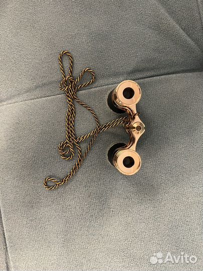 Бинокль театральный