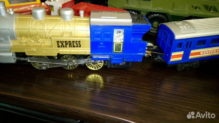 Игрушки машинки