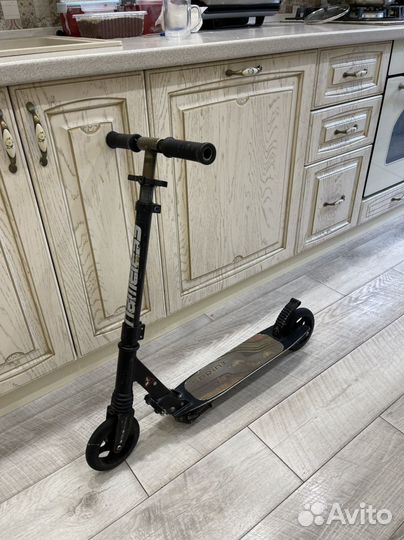 Самокат детский двухколесный. Для 4-10 лет