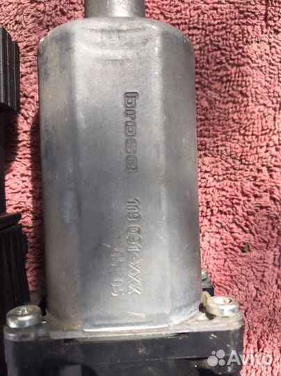 Моторчик стеклоподъемника пл. Skoda superb