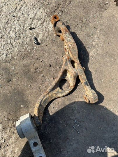 Рычаг передний левый Mazda 6 GH