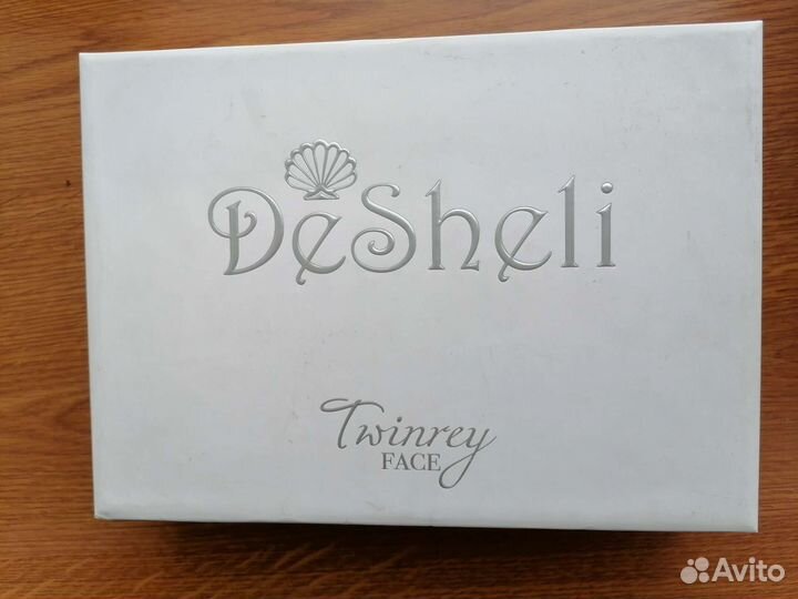 Косметический аппарат по уходу за лицом Desheli