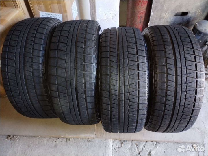 Bridgestone Blizzak Revo GZ 225/50 R17 94S