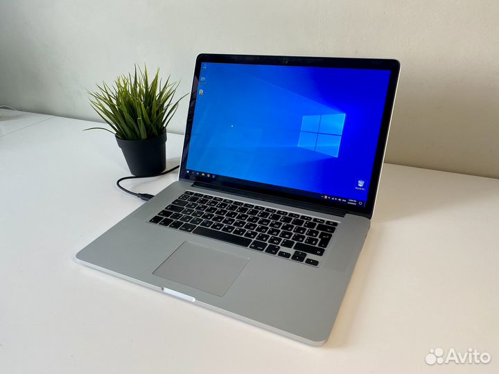 MacBook Pro 15 Retina (Mid 2015) i7/16/512