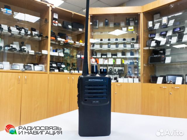 Рация Motorola VX-261 UHF
