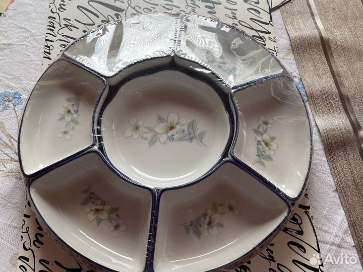 Блюдо менажница